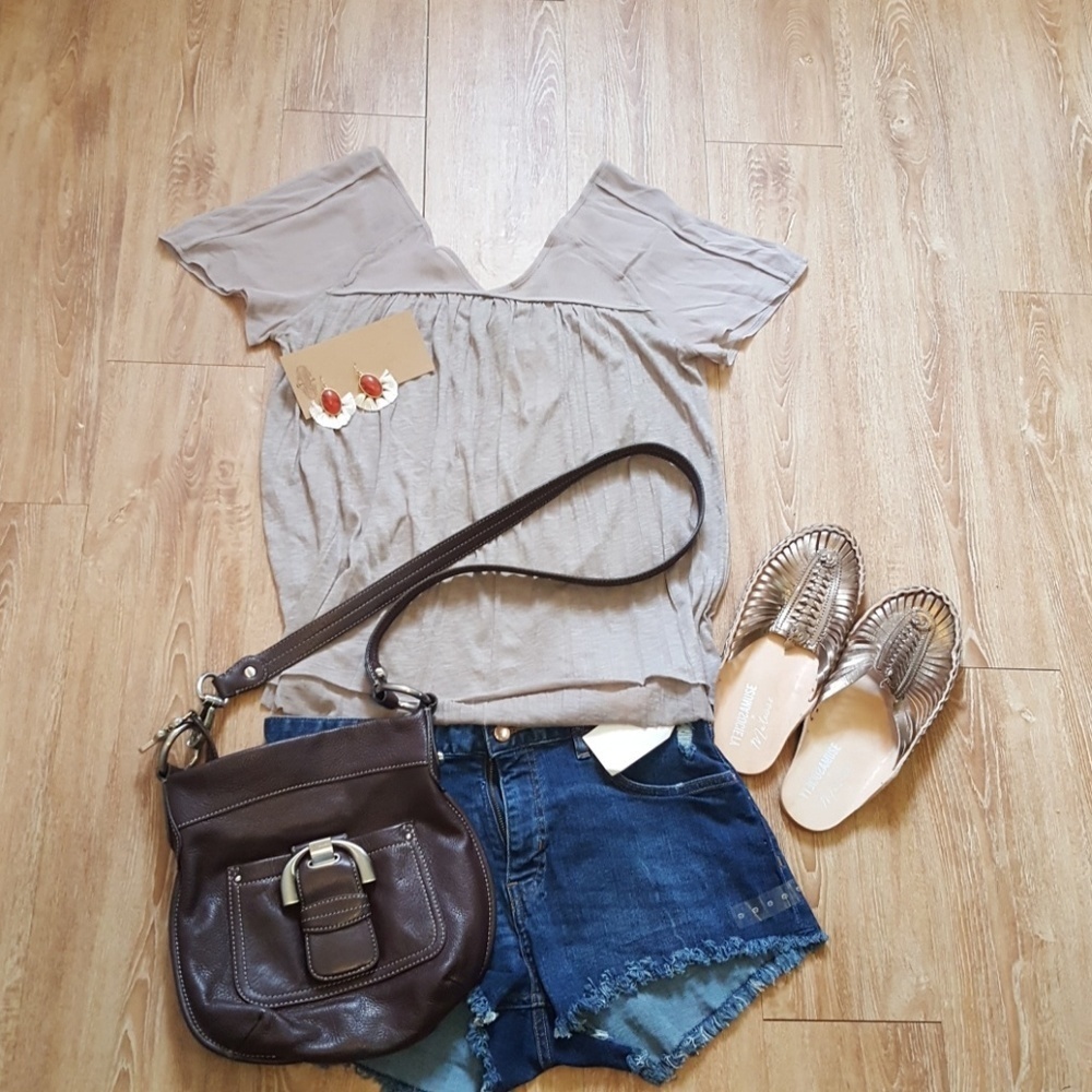 NWOT American Eagle  sheer top